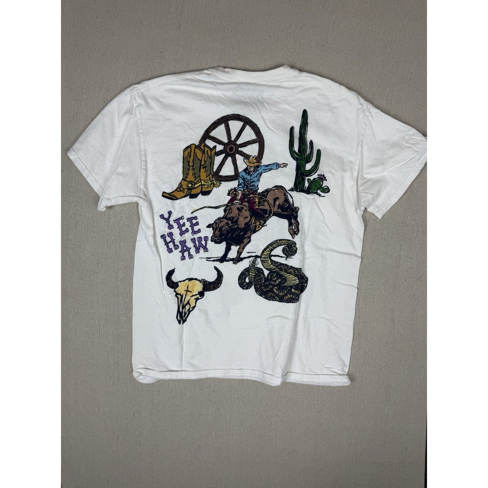 Strange Daze Yeehaw Cowboy Rodeo T-Shirt Medium - Picture 4 of 5